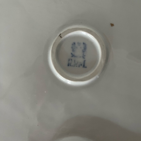 MCM Vintage White RPM Gold Glit Scroll Trimmed Leaf Dish Painted Blue Victorian - Picture 6 of 11